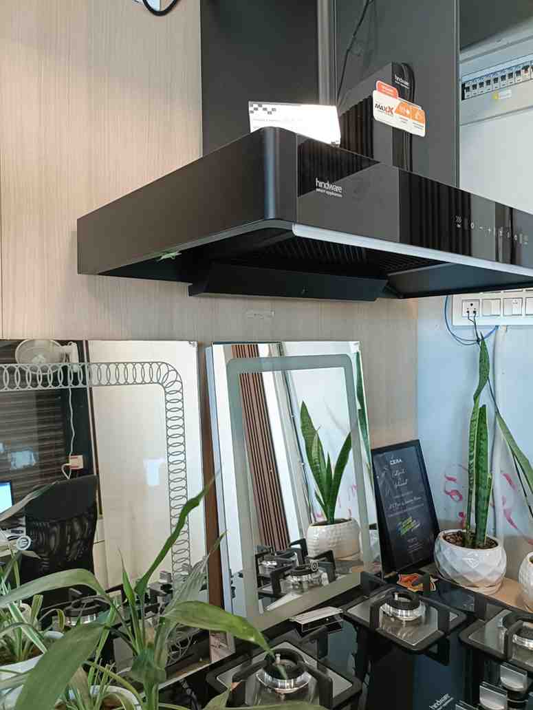 Hindware Alicia HMS 60 Black Auto Clean Chimney